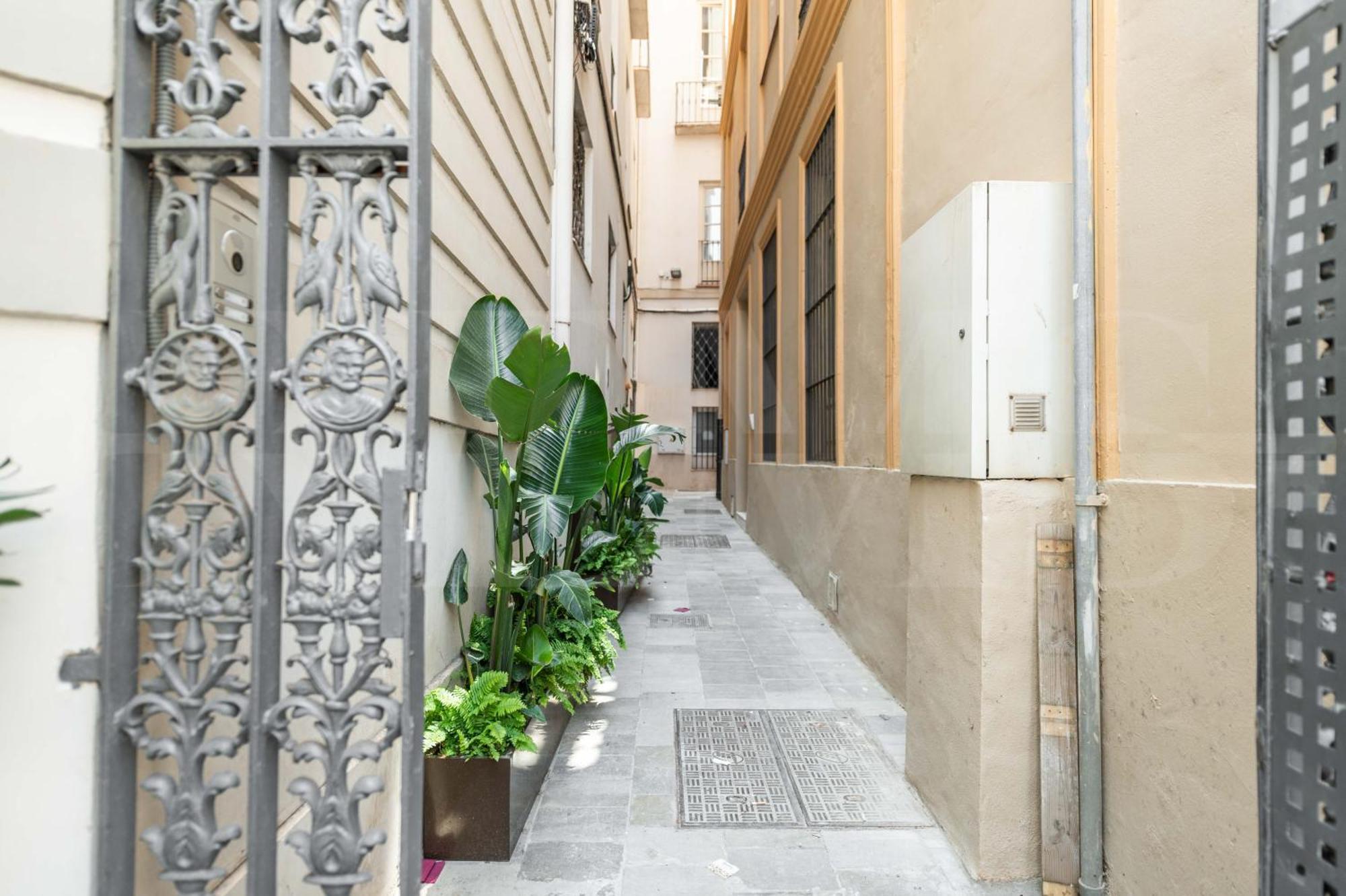 Appartamento Deluxe - Historic Center By Rems